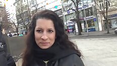 Man recorded on camera how he picked up slutty brunette