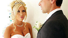 Tasha Reign kissing with her husband's best friend