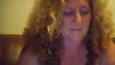 Paltalk British milf shows us her personal phone pics