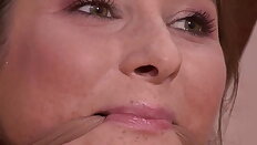 Brunette mom forcing teen fingering her cunt