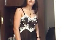 Indian Hotte nice ass dancing and striping