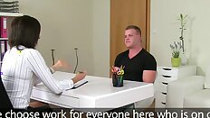 Czech agent fucks new client on couch